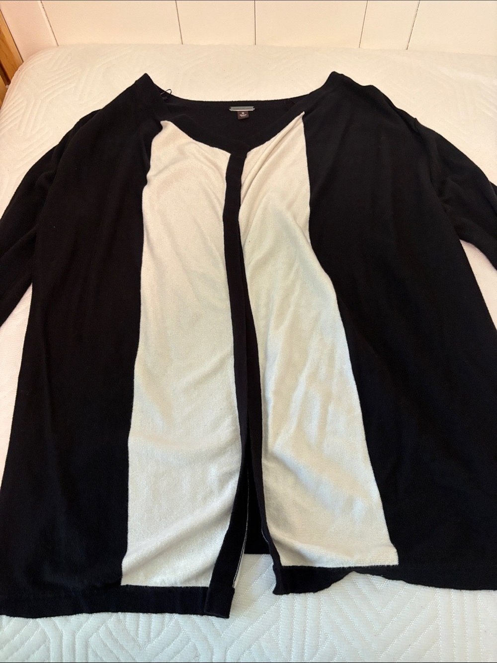 Dana Buchman Black and Cream Open-Front Two-Tone Cardigan